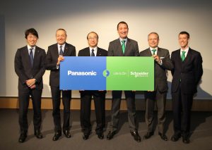 Global Partnership Panasonic Schneider Electric_Chillventa 2016 klein